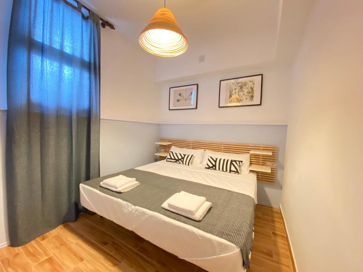 Apartments Sant Lluis Center, 2 Min Walk From The Sea Lloret de Mar Dış mekan fotoğraf
