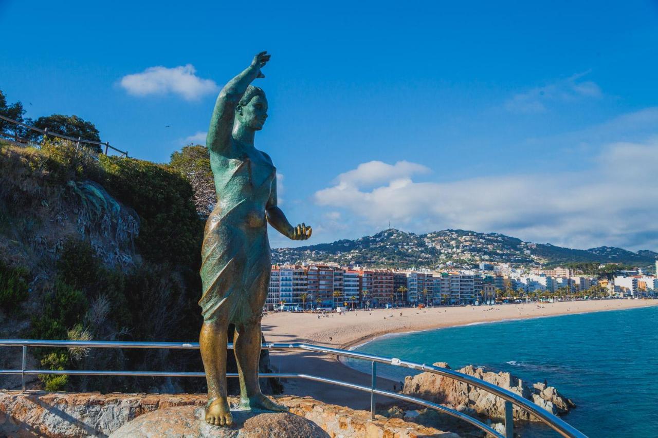 Apartments Sant Lluis Center, 2 Min Walk From The Sea Lloret de Mar Dış mekan fotoğraf