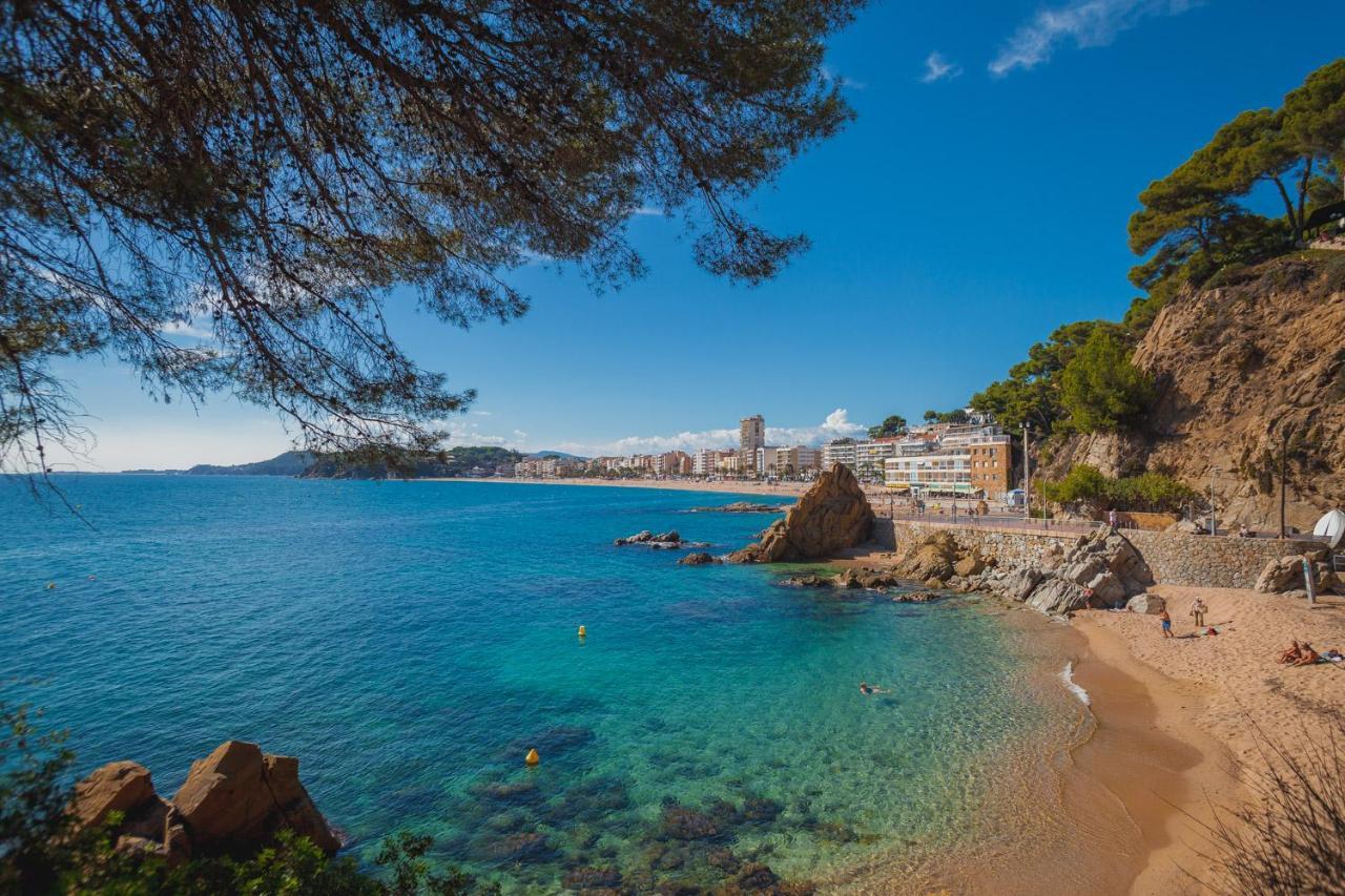 Apartments Sant Lluis Center, 2 Min Walk From The Sea Lloret de Mar Dış mekan fotoğraf